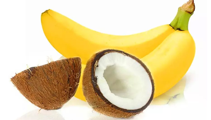 .Banana and Coconut Milk Hair Mask